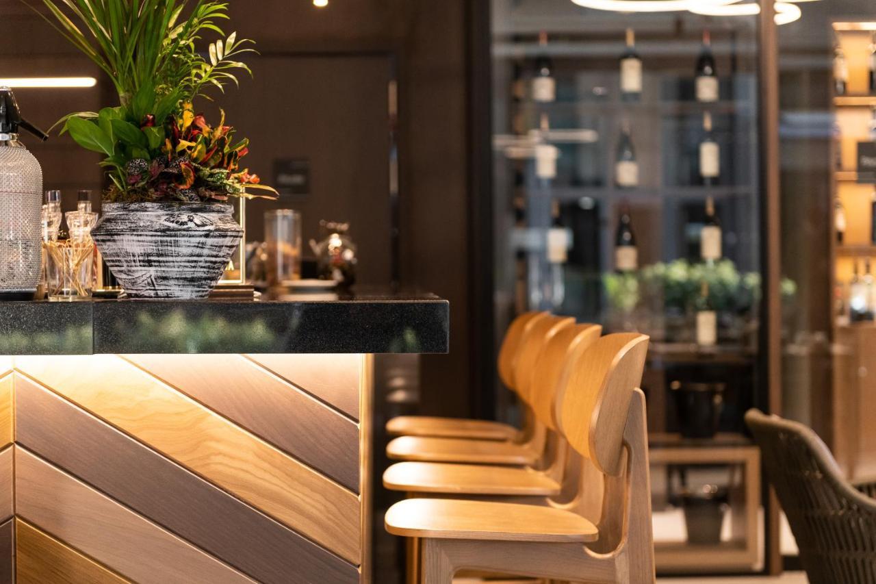 S Hotel Boutique เทสซาโลนิกิ ภายนอก รูปภาพ The bar at the lounge