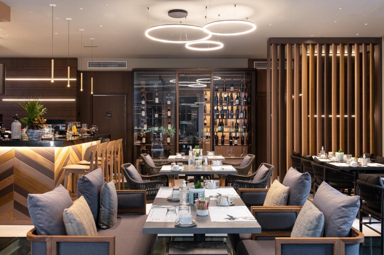 S Hotel Boutique เทสซาโลนิกิ ภายนอก รูปภาพ The interior of the restaurant
